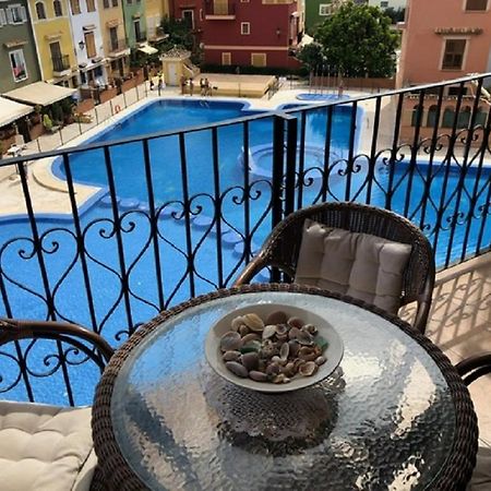 Valencia, Ideally Located 3Bed-2Bath Apart.Few Mints Walk From Beach,Pool,Shop. Port Saplaya Bagian luar foto